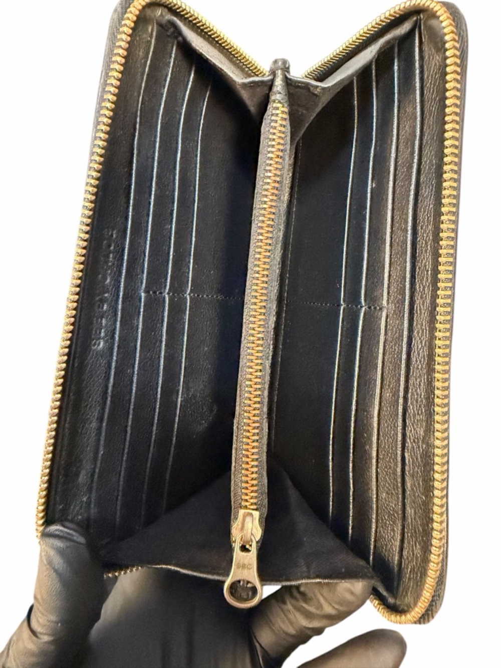 See By Chloe Zip Around Black Leather Wallet (A221) - Picture 10 of 12